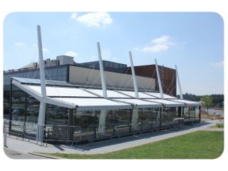 Kom. Massen in Luxembourg.jpg