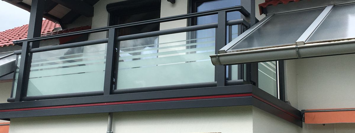 Vaduz Glas Blockstreifen